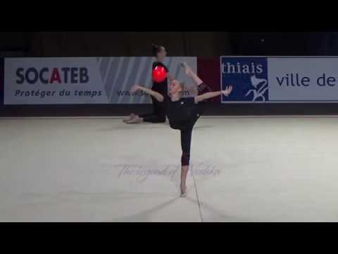 Viktoriia ONOPRIIENKO (UKR) ball - 2019 Thiais trainings