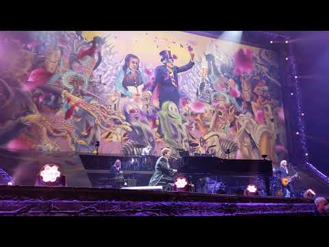 Elton John "Someone Saved My Life Tonight" Live Farewell Yellow Brick Road Tour Detroit MI 02-08-22
