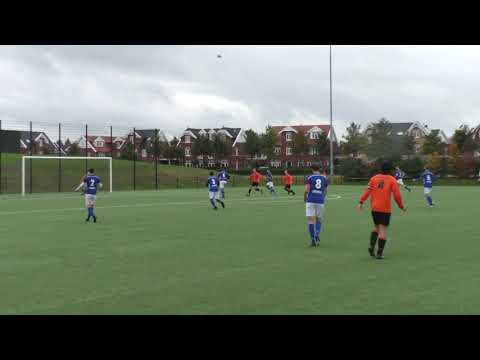 30 okt 2021 VV De Meern 2 - GVVV 2 com 3-4 in de slotfase kopt Junior op lat