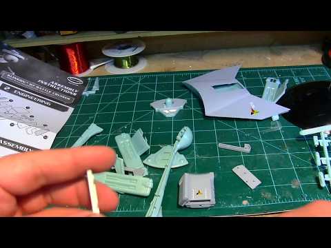 1/1000 Prepainted Klingon D7 Battle Cruiser from Polar Lights