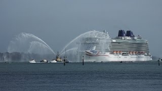 preview picture of video 'BRITANNIA Maiden Arrival Southampton 6 Mar 2015 Full Version'