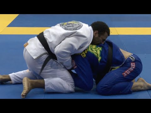 Vitor Oliveira VS Lucas Rocha / Pan Championship 2013