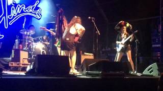 Hinds - Castigadas en el Granero #FIB2016 Benicassim (14/07/2016)