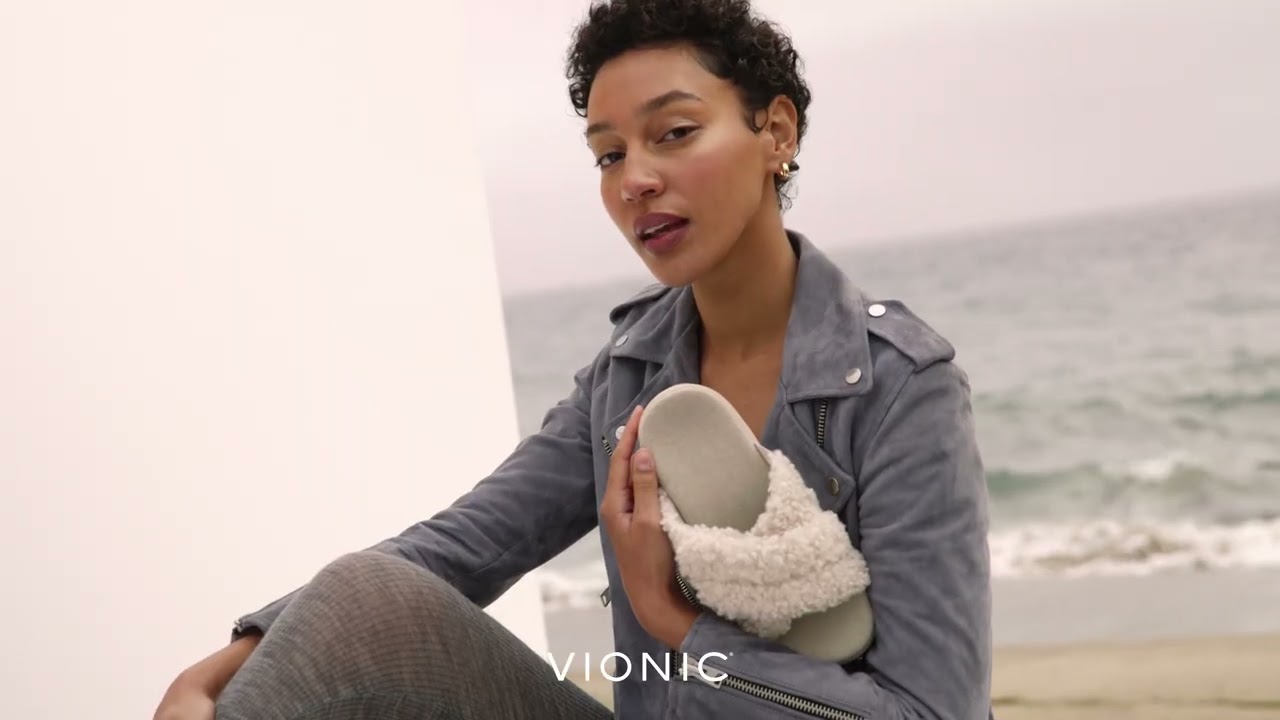 Watch Vionic Relax II Women's Orthotic Slide Slippers video