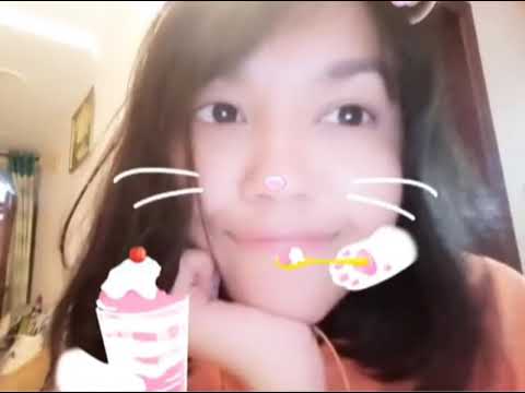 Atleast my phone stickers wanna feed me ice cream