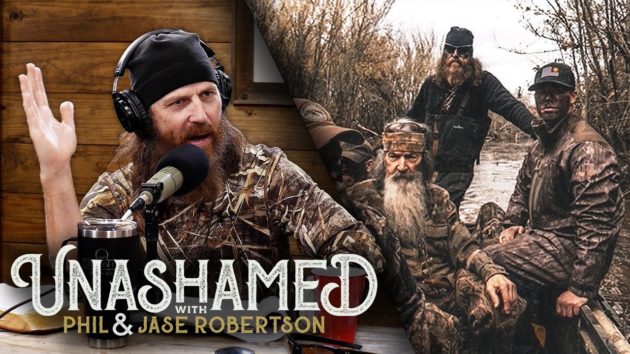 Ep 796 | Jase Offends Everyone in the Duck Blind & a Double Family Wedding!