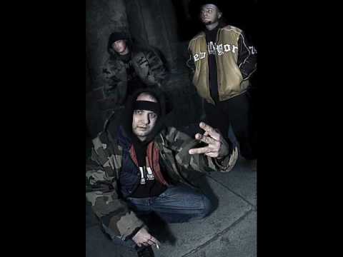 Trzeci Wymiar (Peo-ete-ik) - Status Quo