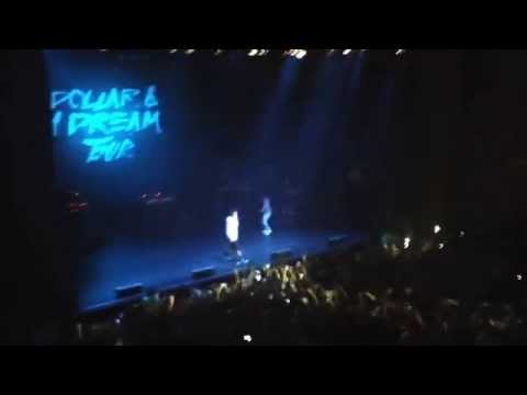 J Cole & Kendrick Lamar perform \Tale of 2 Citiez\ in LA. Black Friday.
