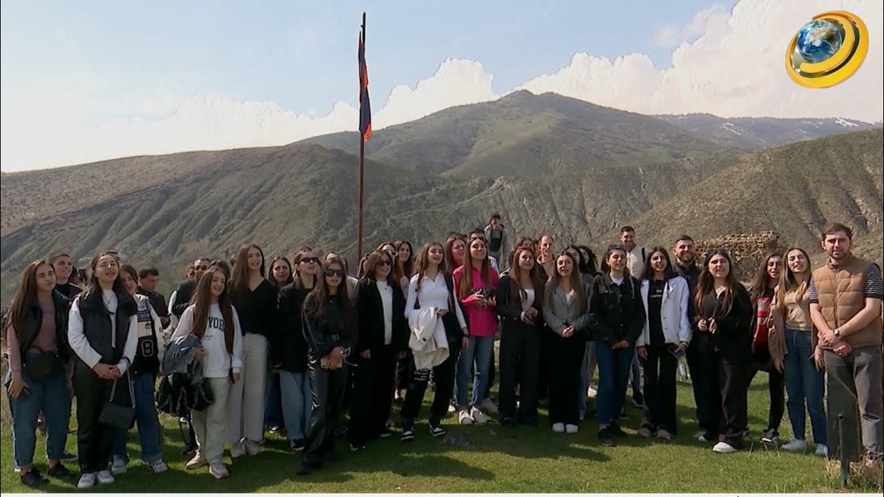 Արցախցի երիտասարդները շրջել են Հայաստանի  հոգևոր վայրերով,  հաղորդություն ստացել