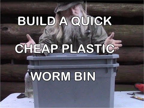 Make a Quick Easy Plastic Tote Worm Bin