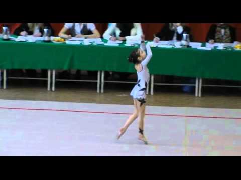 01 Julia Książko - Mistrzostwa Krakowa - dekoracja.mp4