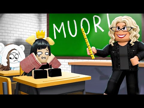 La nostra maestra ci vuole morte su roblox.