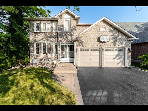 2207 Towne Boulevard Oakville Home for Sale - Real Estate Properties for Sale