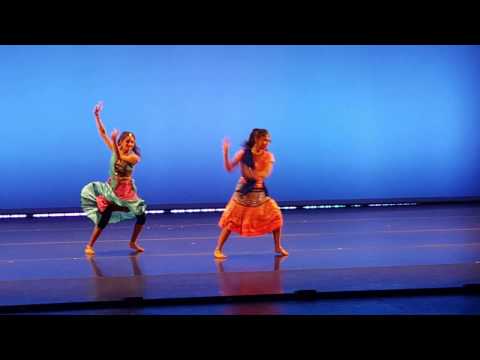 Jadoo Ki Juppi dance performance by Shruthi and Neha Garugu