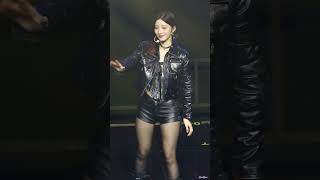 Download lagu 251115 퍼플키스(PURPLE KISS) - WANT U BACK 유키 4k60p 직캠 fancam @A Violet to Remember mp3