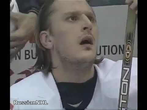 Oleg Kvasha got hit in head by Eric Lindros (21 jan 2003)