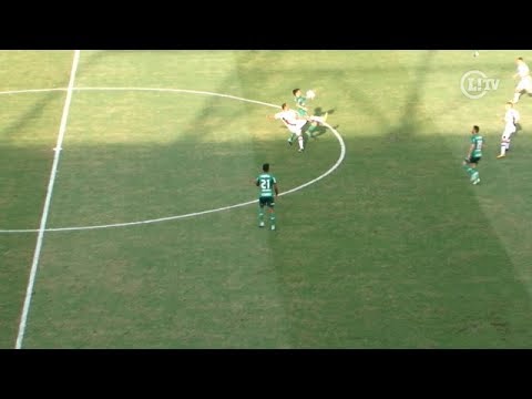 Luis Fabiano dá chapéu em Luan e levanta torcida do Vasco