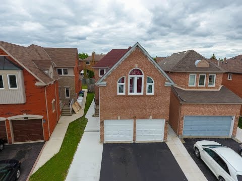 47 Bighorn Crescent Brampton, Satwant Panag and Jassi Panag