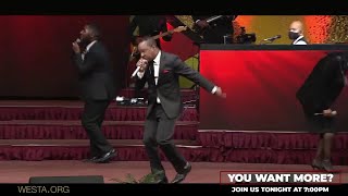 David Daughtry - &quot;I&#39;m Looking For A Miracle&quot; Praise Break!