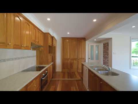 19 Palona Crescent, Engadine, NSW 2233, 4 침실, 2 욕실, House