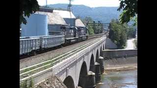 preview picture of video 'NS Maintenance of Way train Johnstown, Pa'