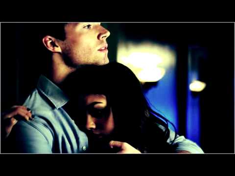 Aria&Ezra - Parachute||