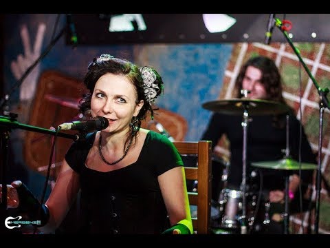 Absent Sunday - Transformation (live @ Glastonberry pub 12.11.2017)