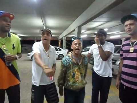 MC'S SAMUKA E NEGO , ZOINHO , GUGA ,NEGUINHO MEDLEY AO VIVO