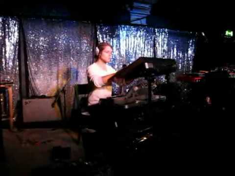 sebé - electronaut (snippet)