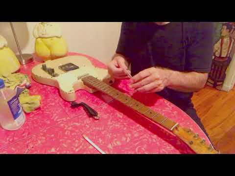 Jim Campilongo - Changing strings on my ’59 Toploader Telecaster