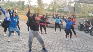 Download lagu SENAM kreasi Terajana mp3 Download lagu SENAM kreasi Terajana mp3