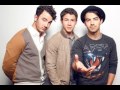 → 09.05.2013 | Audio de l'interview radio des Jonas Brothers sur Sirius XM_le 17 avril dernier : 