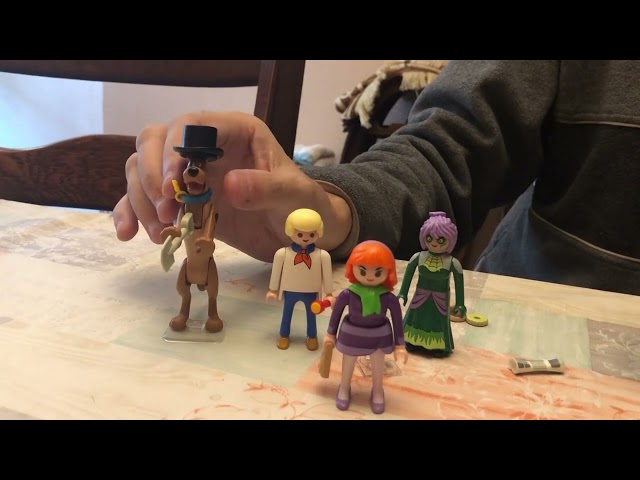 Vídeo relacionado con PLAYMOBIL Scooby DOO 70362 Aventura en el Cementerio, A Partir de 5 Años