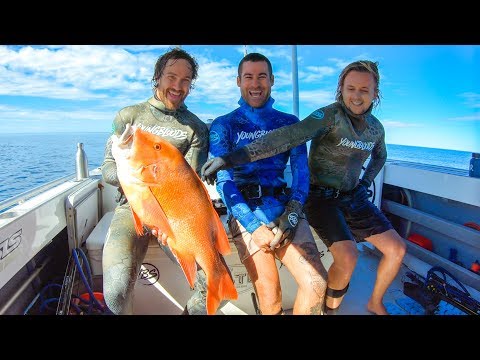 CAMPING WITH THE BOYS Spearfishing Giant Reds And Amazing Weather (Part 2) - Ep 96