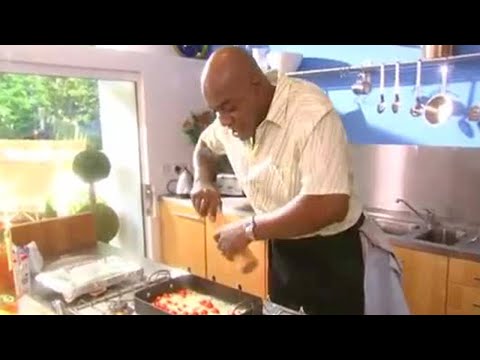 Risotto with Roasted Tomatoes and Mussels | Ainsley's Gourmet Express | BBC Studios