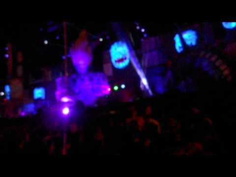 Noize Suppressor - EDC 2015 - Circus Of Hell