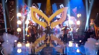 Robin Thicke Sings &quot;Living In New York City&quot; By Robin Thicke | The Masked Singer | Season 9 | Ep 3 |