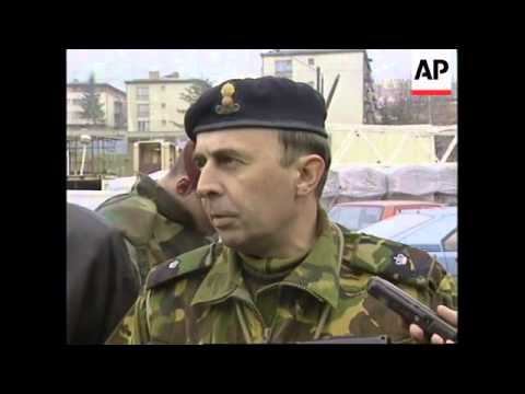 BOSNIA:  REPRESENTATIVES SIGN AGREEMENT ON DE MINING PROGRAMME