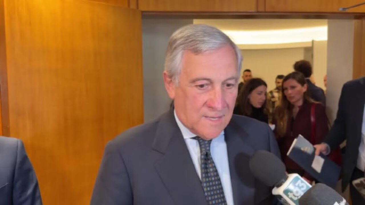 Tajani in Libano: Qui per facilitare il dialogo con Israele, Italia portatrice di pace