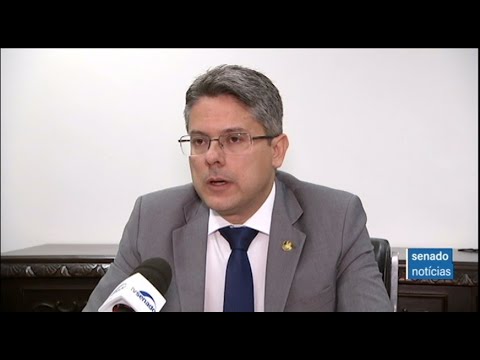 Senador registra pedido de CPI para investigar o Judiciário