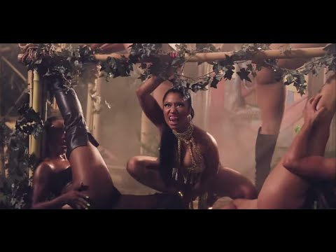 Nicki Minaj Anaconda Video: Behind The Scenes Vlog
