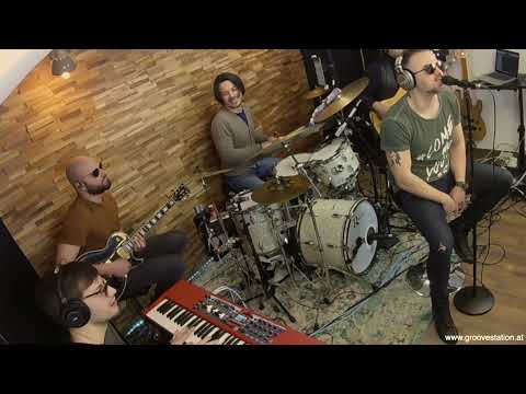 Groove Station - Why Did You Do It (Stretch Cover)