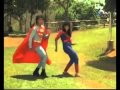 Superman e Spiderwoman in India
