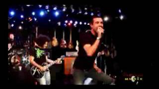 Hit The Lights - Body Bag - Live on Fearless Music