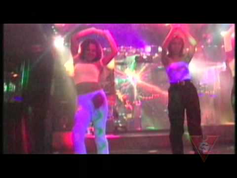 BABY'S SWING RICO Y CALIENTE