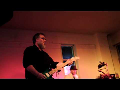 Robin Guthrie Trio - Snowfall (Live Glasgow. 9th February 2013)