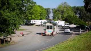 preview picture of video 'Turtle Beach San Joaquin River California RV Resort and Campground'