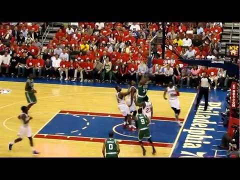 Rajon Rondo behind the back pass to Pierce