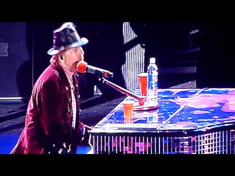 HD. Guns N' Roses. November Rain. Live. Moscow. 08.06.2010. Olimpiysky.