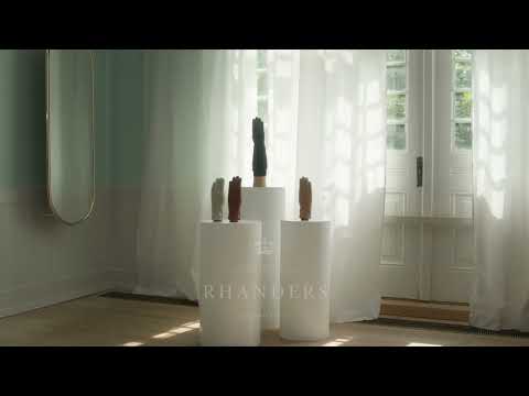 The Anna Glove Collection. Worn by Queens and Connaisseurs for over a Century | RHANDERS